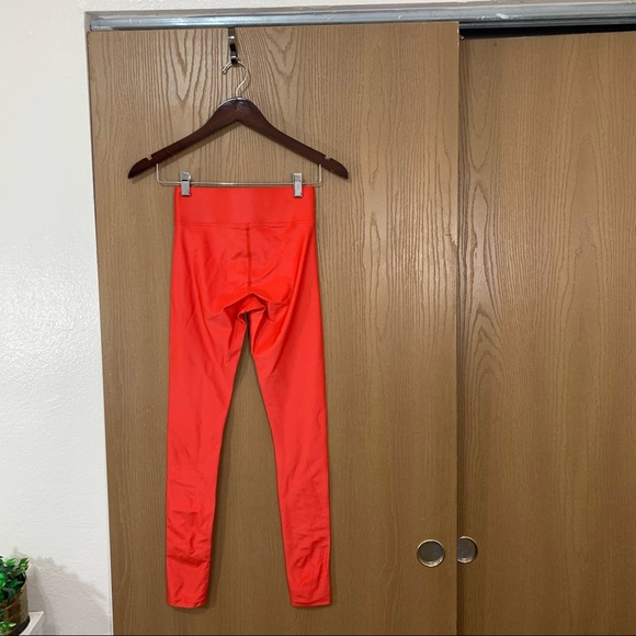 Carbon38 Takara Ultra Red Leggings High Rise XS - Picture 5 of 7